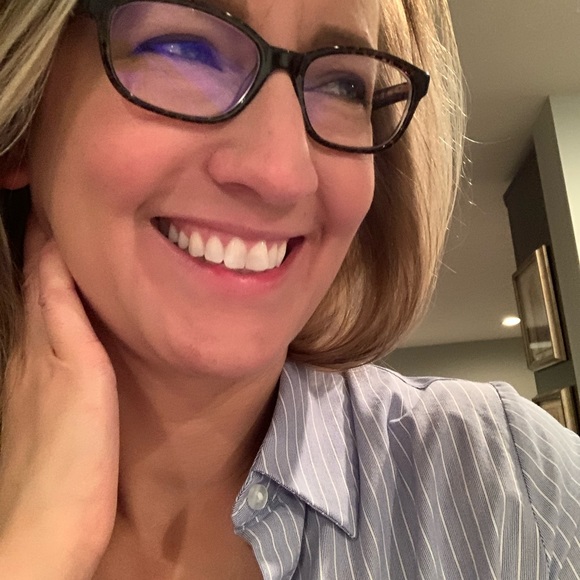 Meet your Posher, Kristy πΏ - Picture 4 of 6